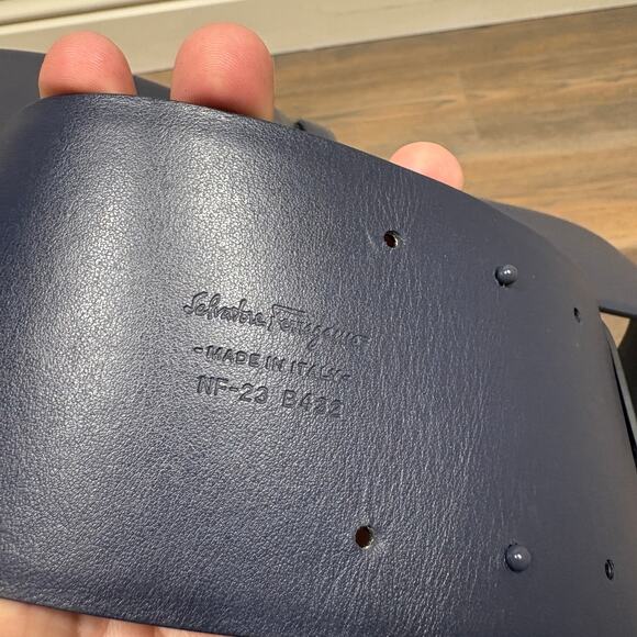 Salvatore Ferragamo Womens Wide Leather Belt Navy Oxford Blue Italy - Picture 5 of 7